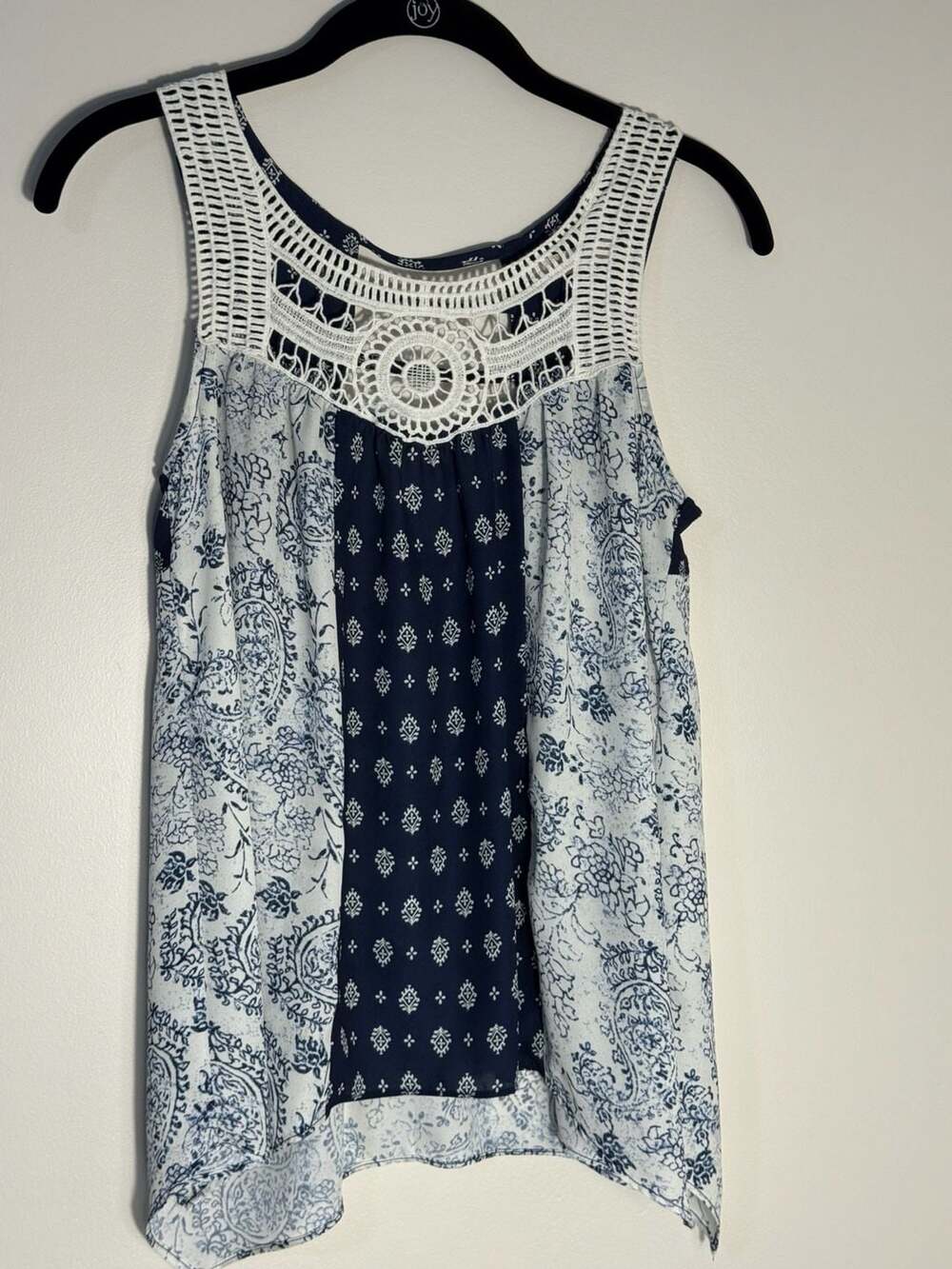 Rewind Sleeveless Paisley Print Tank Top with Crochet Neckline and Cutout Back S